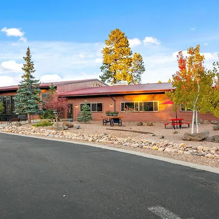 Aspen-Boardwalk By Roundhouse Resort And Spa